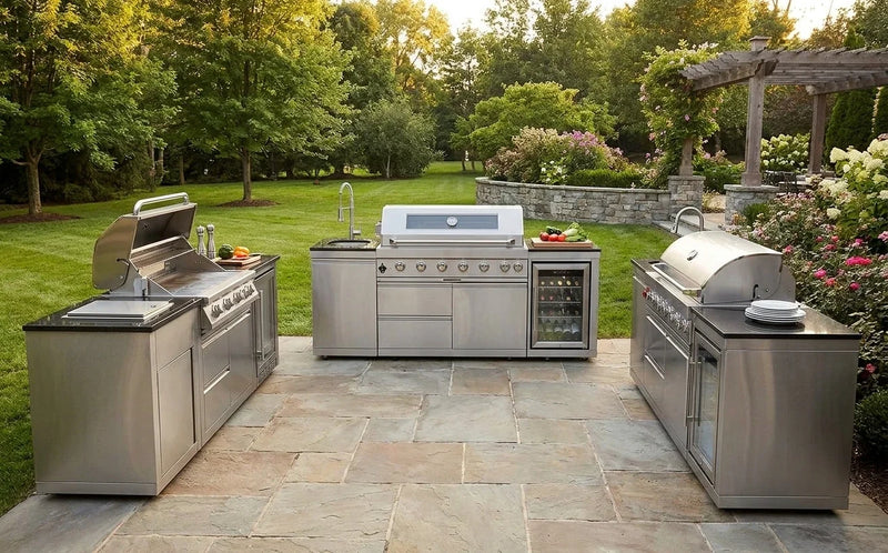 Outdoor Kitchens